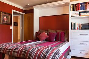 Sequoia Park CA Coast Hot Tub Fire Pit Outdoor Kitchen