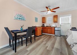 Sequoia Park CA Coast Hot Tub Fire Pit Outdoor Kitchen