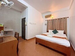 Vangvieng Sisavang Mountain View Hotel