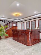 Vangvieng Sisavang Mountain View Hotel