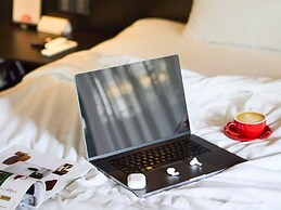 Kin Wander Tan Binh, The Mountain