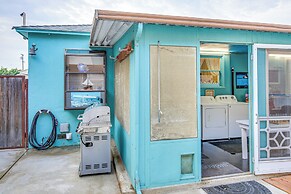 Gardena Vacation Rental: 5 Mi to Manhattan Beach!