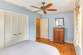 Gardena Vacation Rental: 5 Mi to Manhattan Beach!