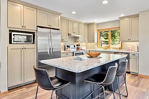 Aspen Spirit Vacation Home At Windcliff 3 Bedroom Home by RedAwning