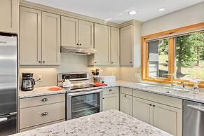 Aspen Spirit Vacation Home At Windcliff 3 Bedroom Home by RedAwning