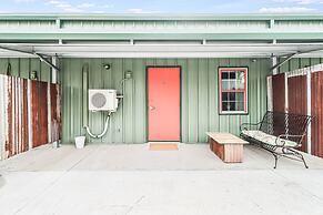 Casas Coastal Experience Cabin B 1 Bedroom Cottage by RedAwning