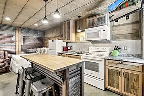 Casas Coastal Experience Cabin A 1 Bedroom Cottage by RedAwning