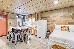 Casas Coastal Experience Cabin C 1 Bedroom Cottage by RedAwning