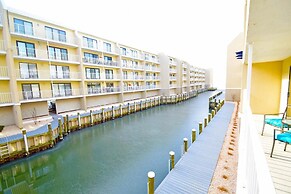 Wight Bay 233 2 Bedroom Condo by RedAwning