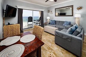 Pelican Isle 607 2 Bedroom Condo by RedAwning