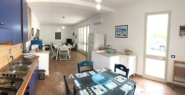 Villa a few Steps From the sea