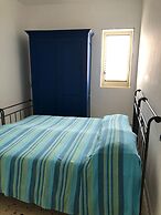 Villa a few Steps From the sea