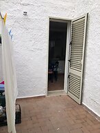 Villa a few Steps From the sea