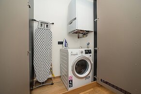 Charming Apartment In Famous Area