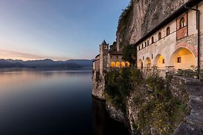Lago Maggiore Holiday House, Vignone, Dumenza - Wonderfull Lake View
