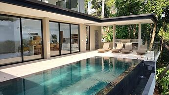 Exclusive Community Easy Access Oceanview Pool