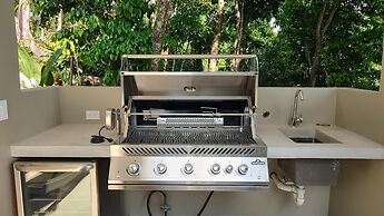 Exclusive Community Easy Access Oceanview Pool