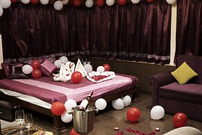 Village Machaan Resort