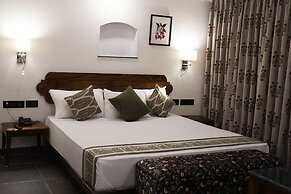 Village Machaan Resort