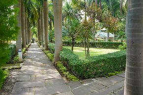 Village Machaan Resort