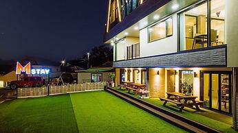M Stay Pool Villa