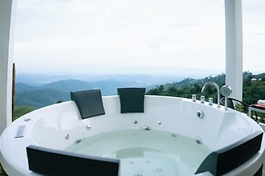 Above the clouds - Chiang rai