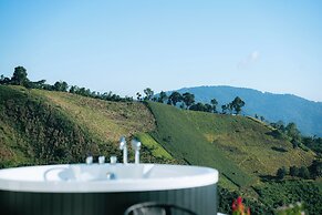 Above the clouds - Chiang rai