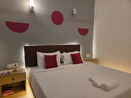 Hotel Linda by Dia Hotels