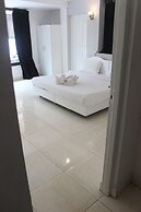 Hotel Linda by Dia Hotels