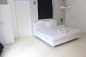 Hotel Linda by Dia Hotels