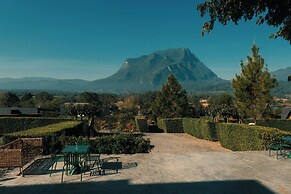 THE CAMPIAN