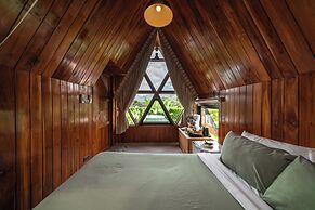 THE CAMPIAN