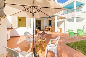 Villetta Relax with pool in residence