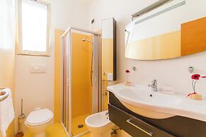 Villetta Relax with pool in residence