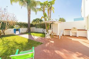 Villetta Relax with pool in residence