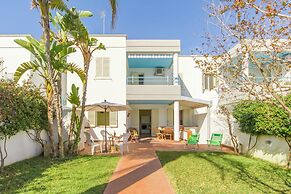 Villetta Relax with pool in residence