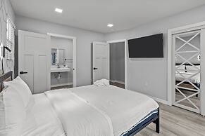 Charlotte Retreat Luxury 4BR Heaven