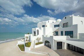 Anantara Santorini Abu Dhabi Retreat - Adults Only