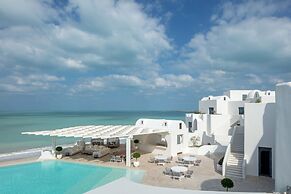 Anantara Santorini Abu Dhabi Retreat - Adults Only