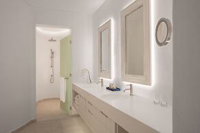 Anantara Santorini Abu Dhabi Retreat - Adults Only