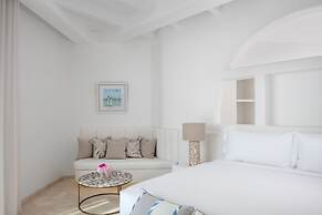 Anantara Santorini Abu Dhabi Retreat - Adults Only