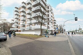 Studio in Poznań With Garden by Renters