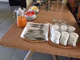 Home stay studio 62 guesthouse