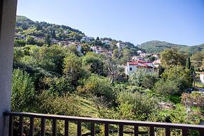 All Seasons Guest House