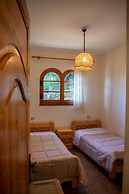 All Seasons Guest House