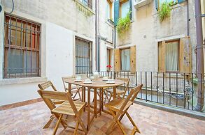 DolceVita Apartments N. 374