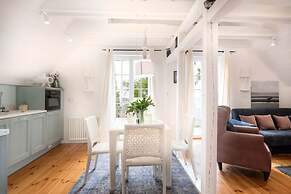 Emily 1 Widok na Morze Elegancja i Komfort