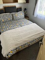 3-bed Homely Modern Caravan in Clacton-on-sea