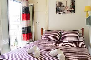 Santa Barbara s Cute Apartment