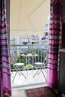 Santa Barbara s Cute Apartment